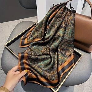 Boho Vintage Style Printed Square Scarf